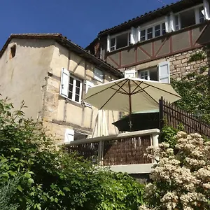 Couette-café La Terrasse, Centre St-antonin, Saint-Antonin